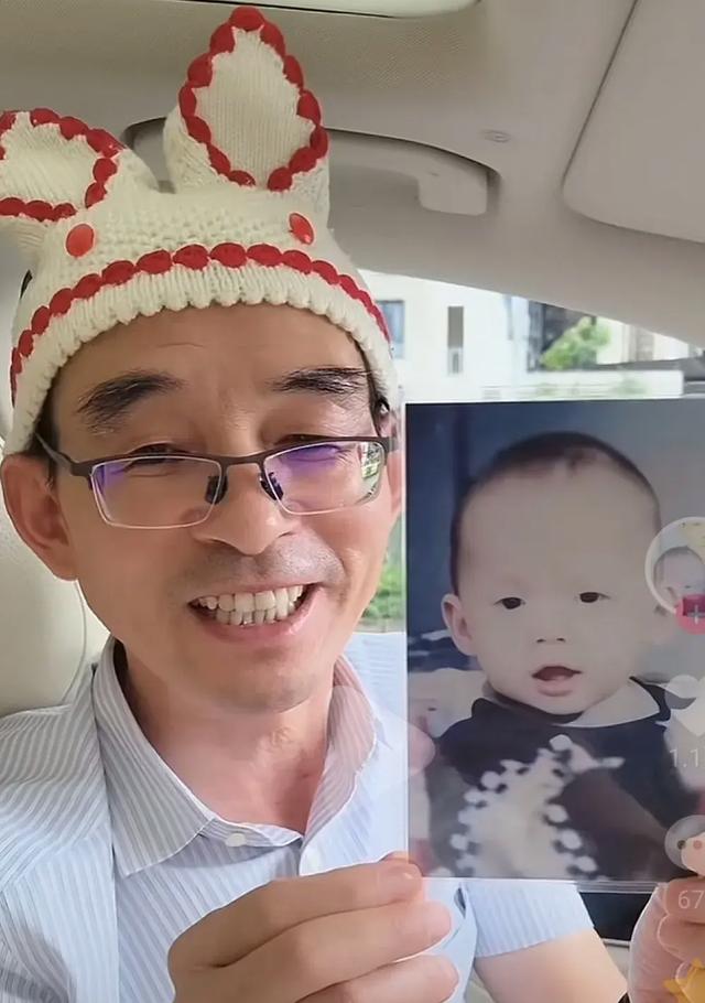 谢浩男父亲辟谣生子的真相究竟如何？揭秘背后的故事！最新资讯深度报道。